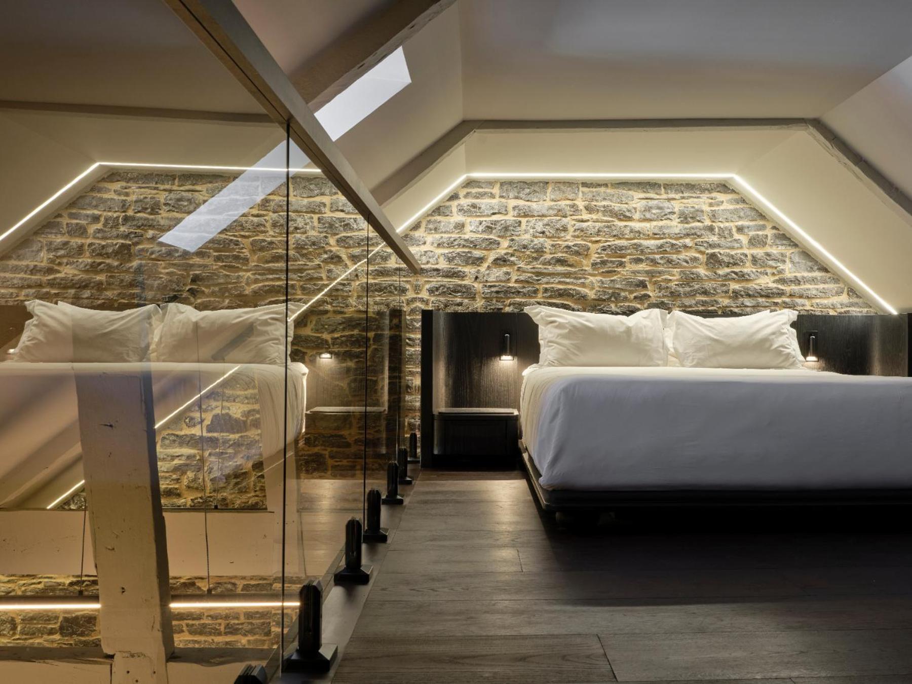Maison Du 4*