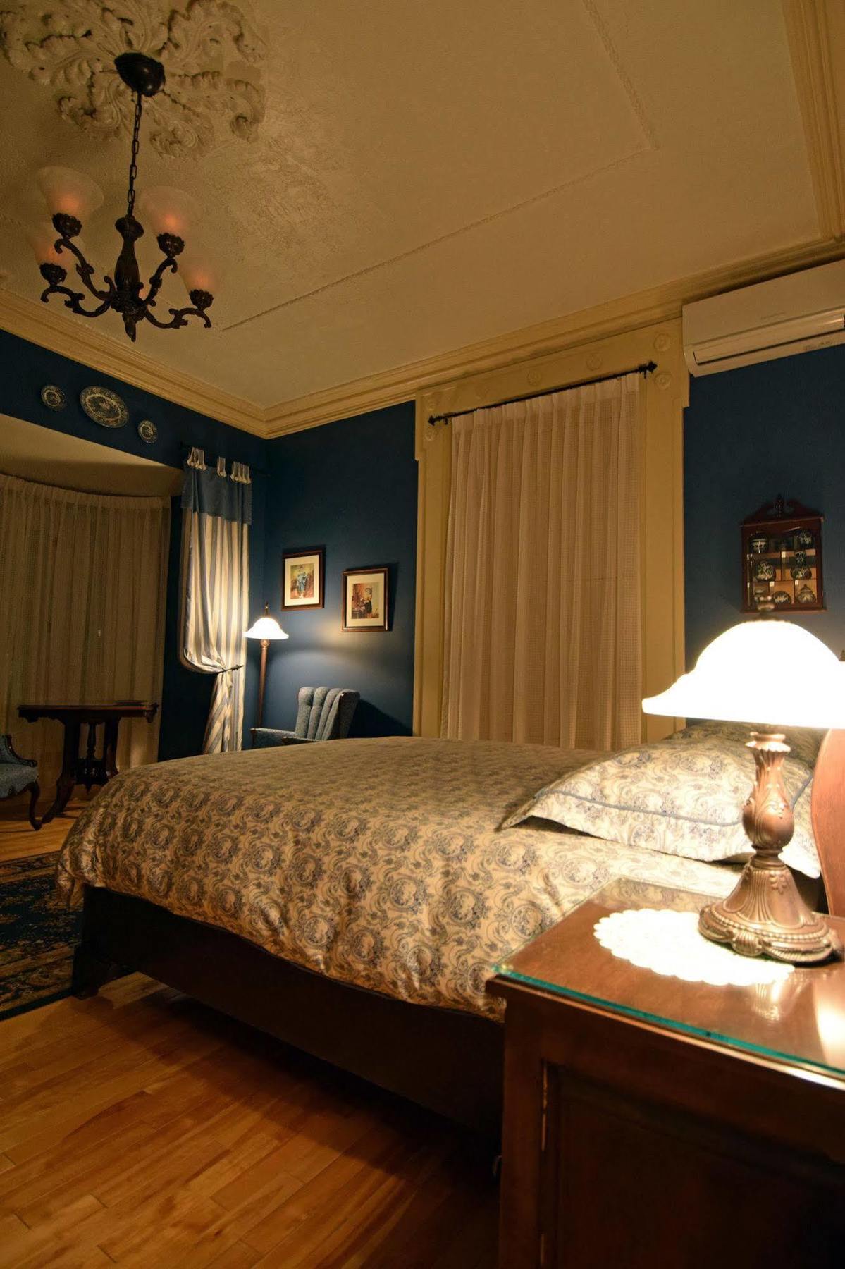 Maison Du Hotel 4*
